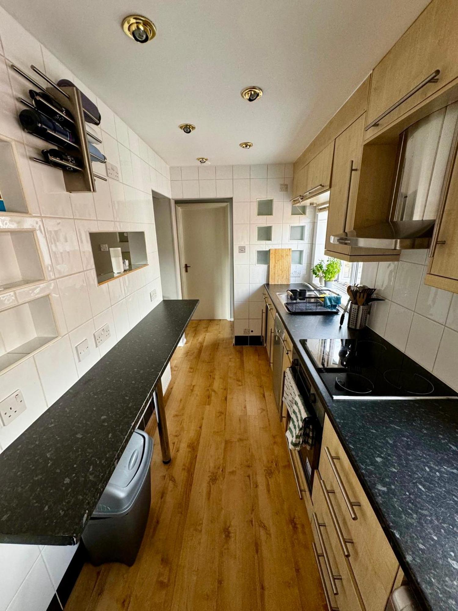 Amazing En-Suite Apartment In Finchley Central London Eksteriør billede